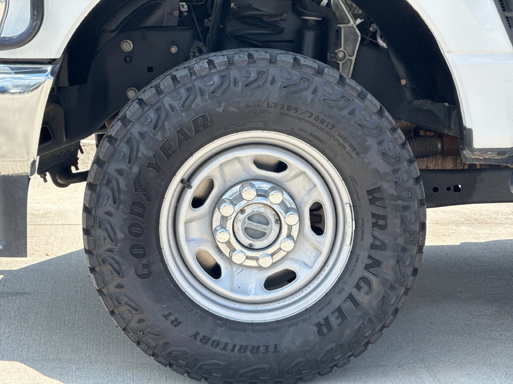 Used 2023 Ford F250 XL w/ 360-Degree Camera Package AWD/4WD image 23
