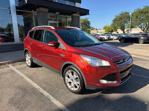 Used 2016 Ford Escape Titanium AWD/4WD image 3