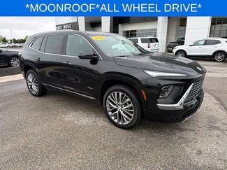 Used 2026 Buick Enclave Avenir w/ Super Cruise Package AWD/4WD video 2
