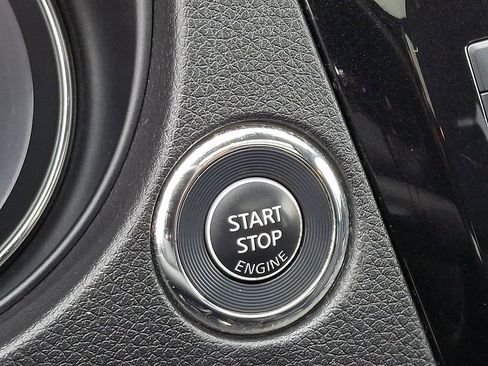 Used 2019 Nissan Rogue SV w/ Sun & Sound Touring Package AWD/4WD image 24