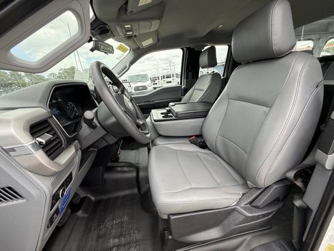 Used 2022 Ford F150 XL RWD image 6