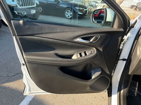 Used 2025 Buick Encore GX Preferred image 20