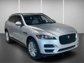 Used 2017 Jaguar F-PACE Prestige AWD/4WD video 2