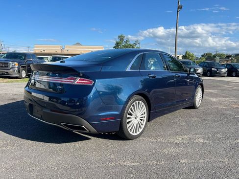 Used 2017 Lincoln MKZ Reserve FWD image 6