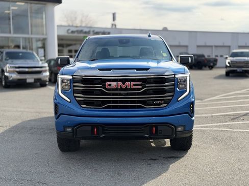 Used 2023 GMC Sierra 1500 AT4 image 10