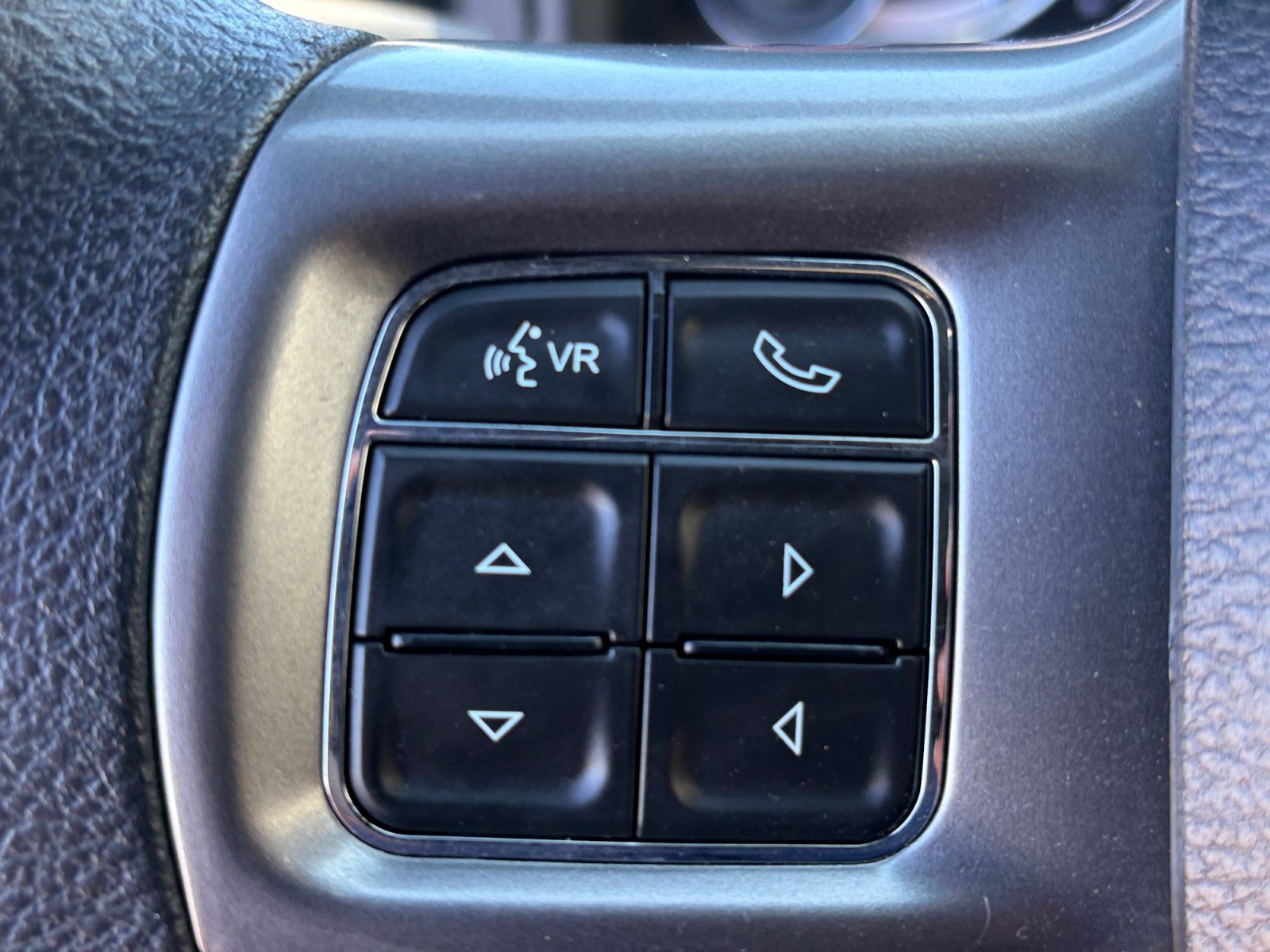 Used 2021 RAM 1500 Warlock w/ Electronics Group AWD/4WD image 18