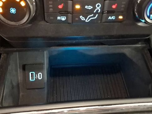 Used 2020 Ford F250 XLT w/ XLT Premium Package AWD/4WD image 31