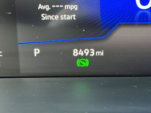 Used 2024 Volkswagen Tiguan SE image 21