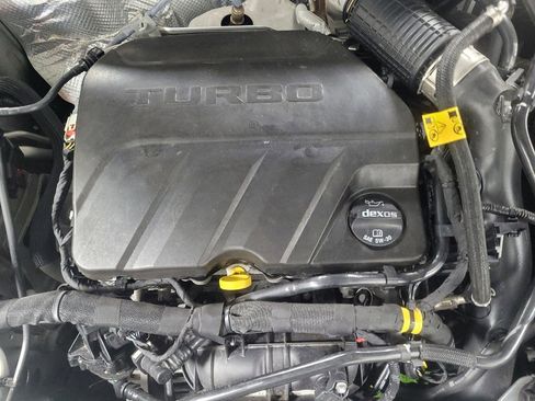 Used 2024 Chevrolet Trax LS image 30