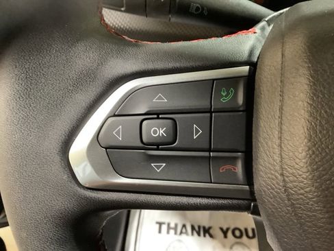 Used 2024 Jeep Compass Trailhawk w/ Trailhawk Convenience Group image 25