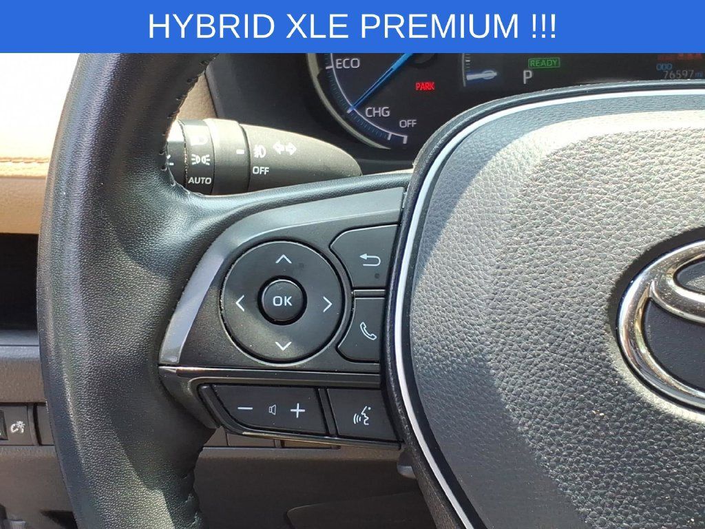 Used 2023 Toyota RAV4 XLE Premium AWD/4WD image 18