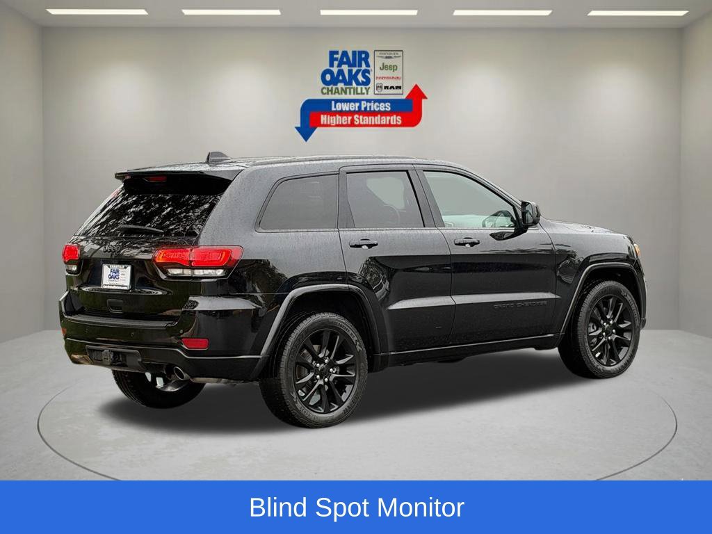 Used 2021 Jeep Grand Cherokee Laredo X AWD/4WD image 8