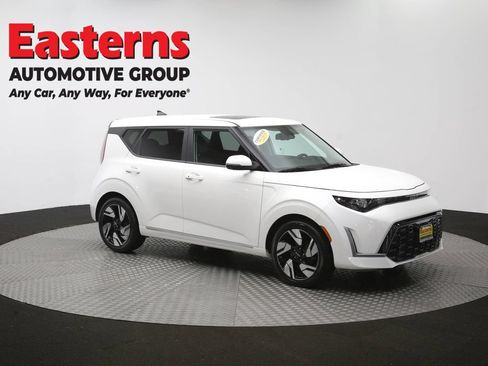 Used 2023 Kia Soul GT-Line FWD image 48