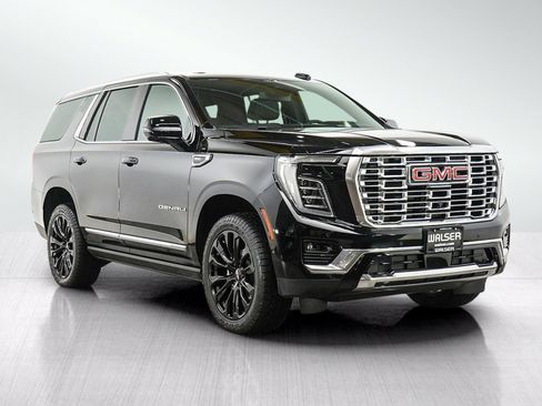 Used 2025 GMC Yukon Denali w/ Sun & Power Step Package AWD/4WD image 7
