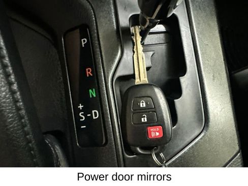 Used 2018 Toyota RAV4 LE w/ All Weather Liner Package AWD/4WD image 34