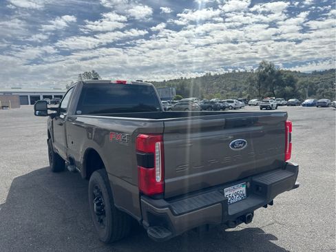 Used 2023 Ford F250 XL w/ STX Appearance Package AWD/4WD image 7