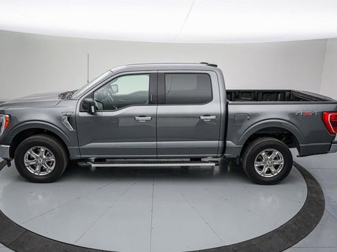 Certified 2022 Ford F150 XLT w/ Equipment Group 302A High image 8