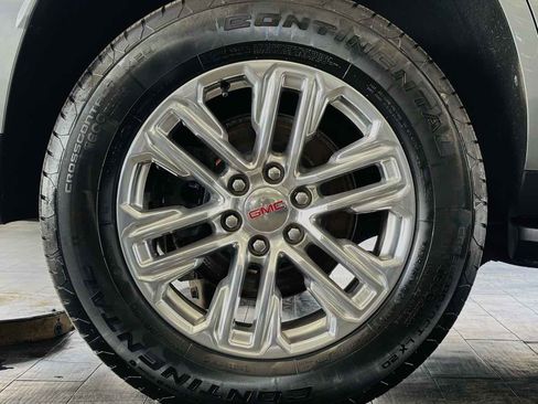 Used 2024 GMC Yukon SLT w/ SLT Luxury Package AWD/4WD image 26