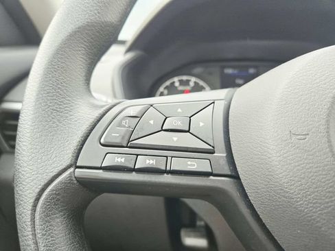 Used 2023 Nissan Altima 2.5 S FWD image 16