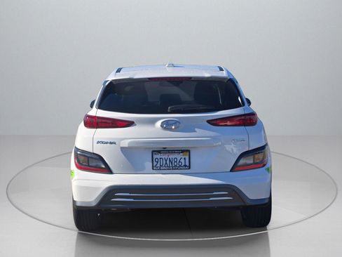 Certified 2023 Hyundai Kona SE image 7