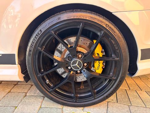 Used 2015 Mercedes-Benz C 63 AMG Coupe image 37