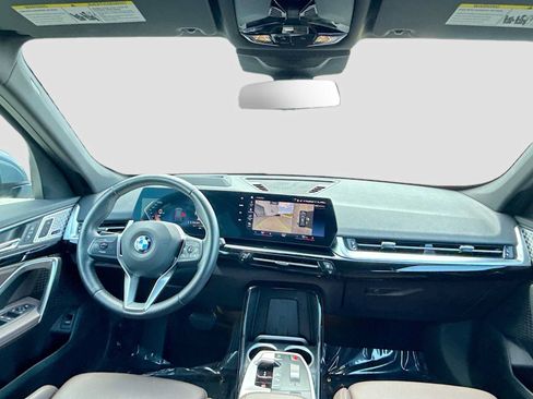 Certified 2023 BMW X1 xDrive28i w/ Premium Package AWD/4WD image 9