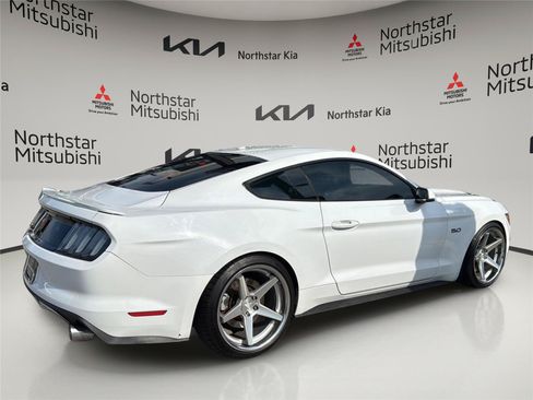 Used 2016 Ford Mustang GT Premium w/ Equipment Group 401A RWD image 8