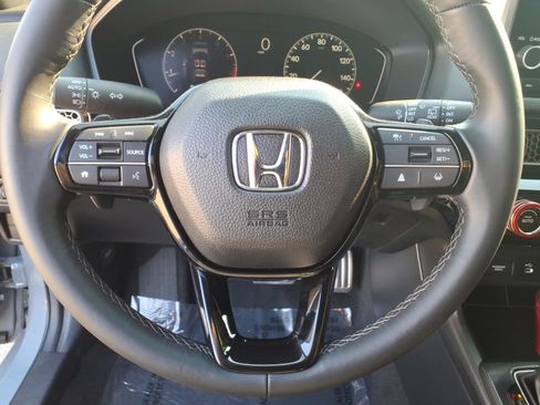 Used 2025 Honda Civic Sport image 16