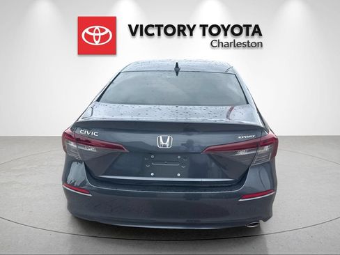 Used 2025 Honda Civic Sport image 6