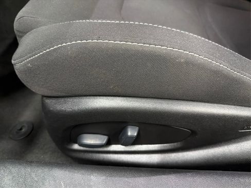 Used 2018 Chevrolet Camaro LT image 34