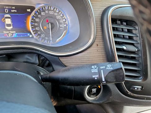 Used 2015 Chrysler 200 C w/ Navigation & Sound Group I image 17