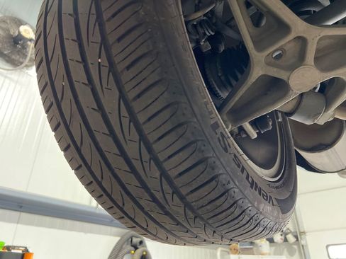 Used 2003 Ford Thunderbird image 45