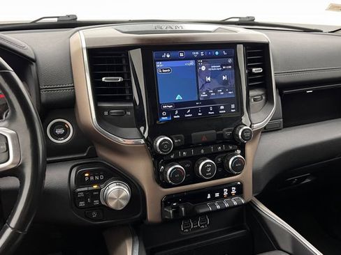 Used 2022 RAM 1500 Laramie AWD/4WD image 22