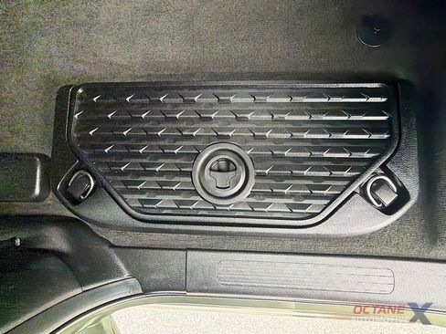 Used 2021 RAM 1500 Big Horn RWD image 36