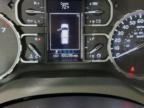 Used 2020 Toyota Tundra SR5 w/ SR5 Upgrade Package RWD image 15