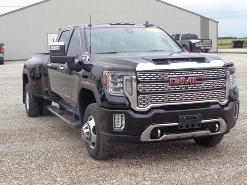Used 2020 GMC Sierra 3500 Denali w/ Denali Ultimate Package image 5