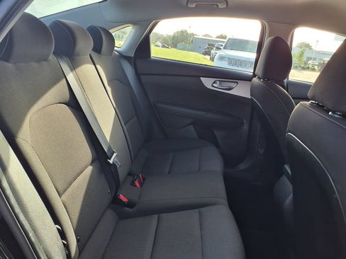 Used 2024 Kia Forte LXS FWD image 29