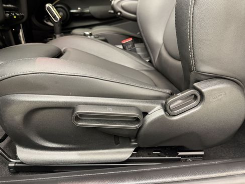 Certified 2024 MINI Cooper SE FWD image 16