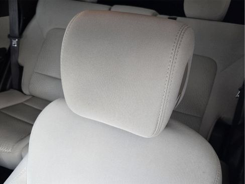 Used 2017 Hyundai Santa Fe Sport FWD image 21