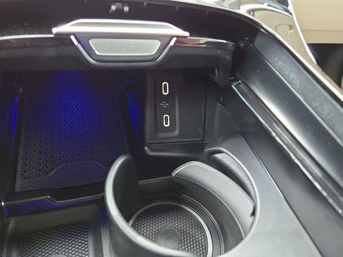 New 2026 Mercedes-Benz GLC 300 4MATIC image 16