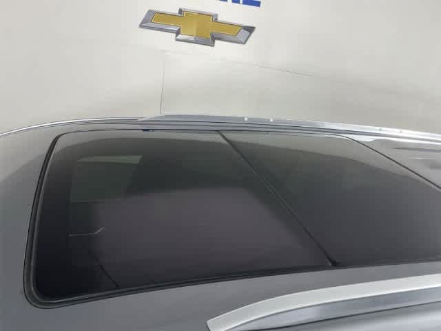 Used 2024 Cadillac XT6 Premium Luxury w/ LPO, Floor Liner Package AWD/4WD image 13