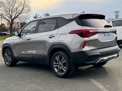 Used 2022 Kia Seltos LX image 6