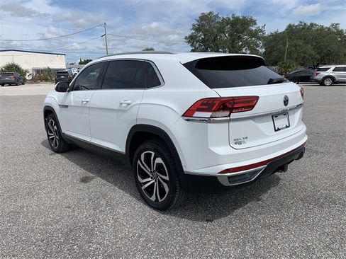 Used 2020 Volkswagen Atlas Cross Sport SEL Premium image 6