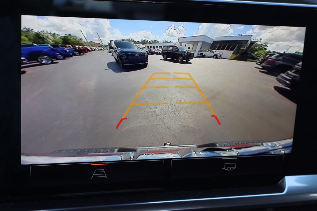 Certified 2025 GMC Sierra 1500 SLT RWD image 16