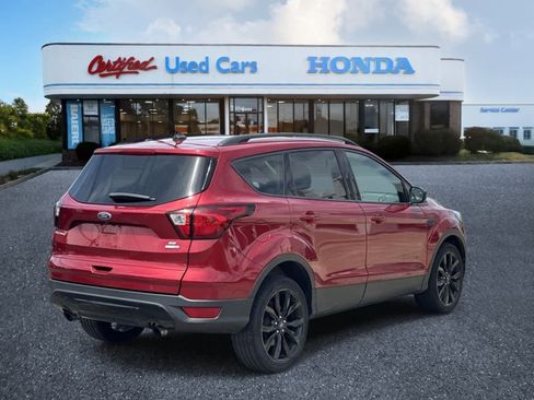 Used 2019 Ford Escape SE AWD/4WD image 5