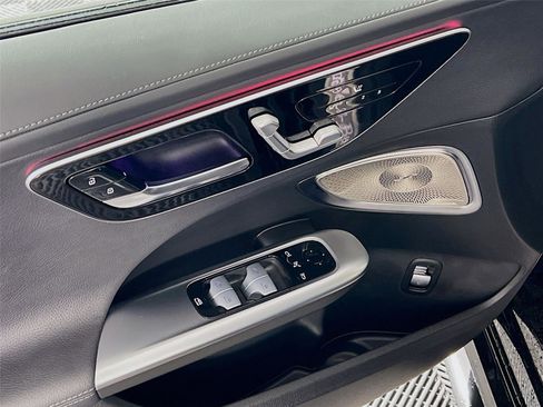 Certified 2024 Mercedes-Benz C 300 4MATIC Sedan image 17