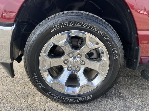 Used 2023 RAM 1500 Big Horn AWD/4WD image 38