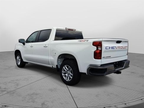 Used 2023 Chevrolet Silverado 1500 LT image 3