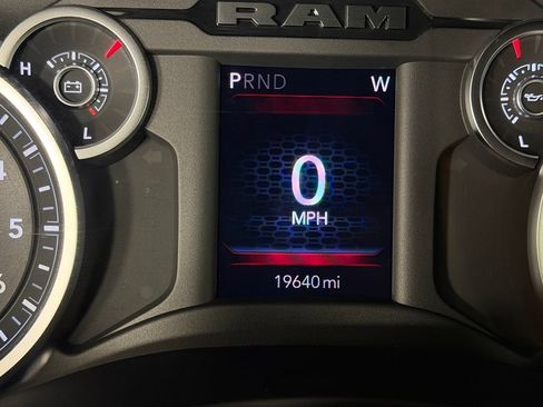 Used 2025 RAM 2500 Big Horn AWD/4WD image 17
