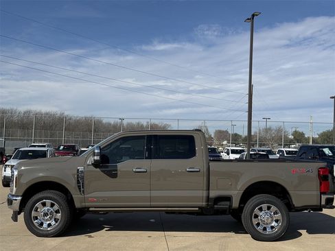 New 2026 Ford F250 King Ranch w/ Chrome Package image 3